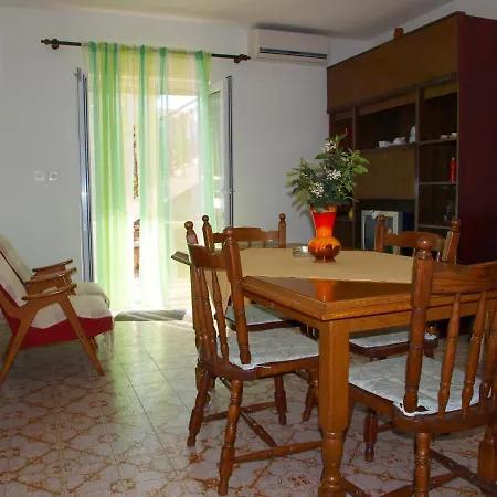 With A Parking Space Businci, Ciovo - 4667 Apartament Trogir
